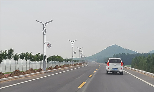 佰馬智慧桿共建山東泰安智慧公路