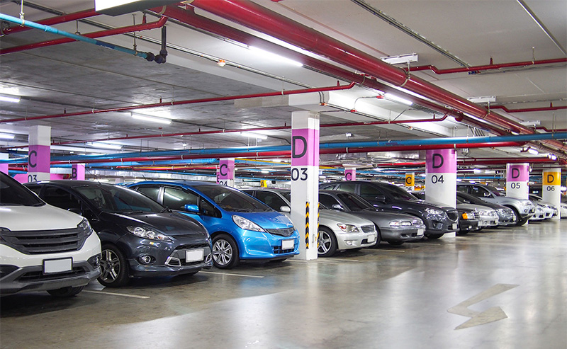 地下停車場.jpg 地下停車場.jpg